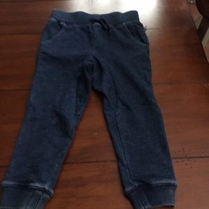 Splendid jogging pants: Size 4T